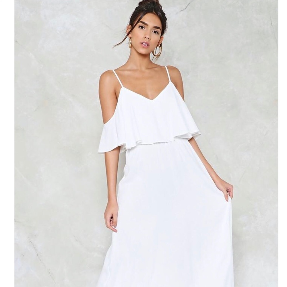 NASTY GAL COLD SHOULDER MAXI DRESS